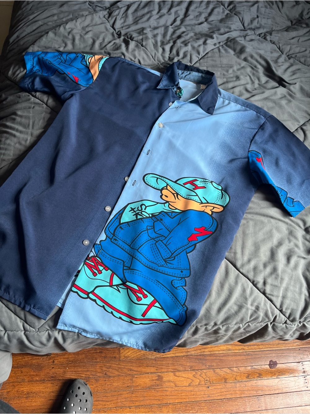 Men's Colorblock Navy & Light Blue Graphic Button-Up Shirt Jacket